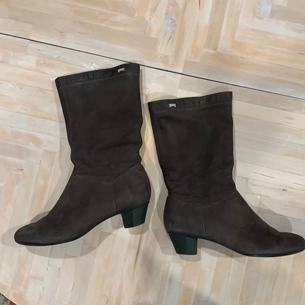 Camper slouchy boots.